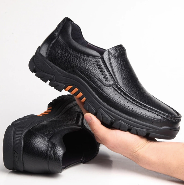 Sapato mocassim masculino - COURO LEGÍTIMO